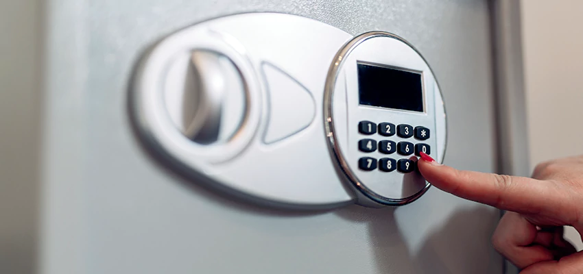 Jewelry Safe Cracking in Coachella, California